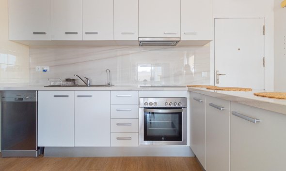 Resale - Apartment - Orihuela Costa - Los Dolses