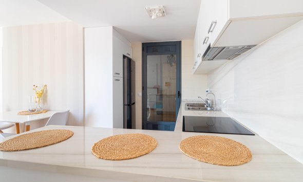 Resale - Apartment - Orihuela Costa - Los Dolses