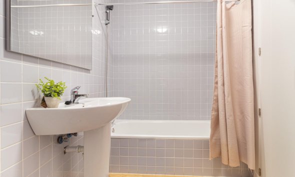 Resale - Apartment - Orihuela Costa - Los Dolses