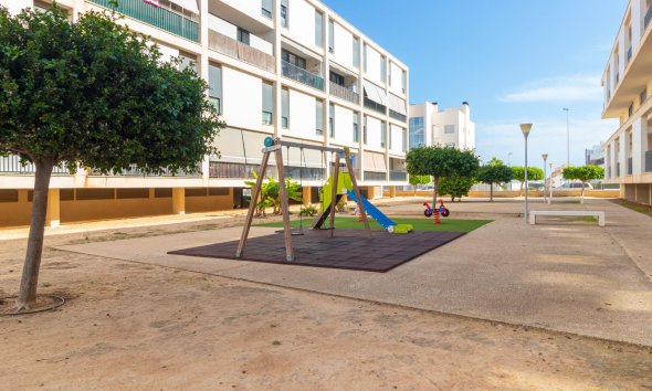 Resale - Apartment - Orihuela Costa - Los Dolses