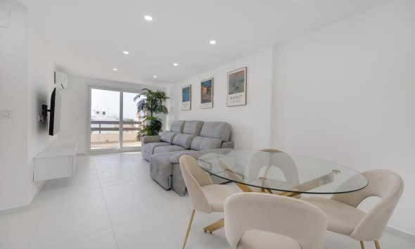 Resale - Apartment - Torrevieja - playa de los naufragos