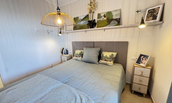 Resale - Apartment - Orihuela Costa - Villamartin