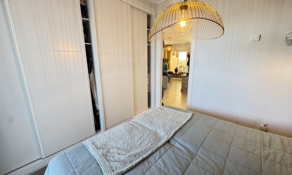 Resale - Apartment - Orihuela Costa - Villamartin