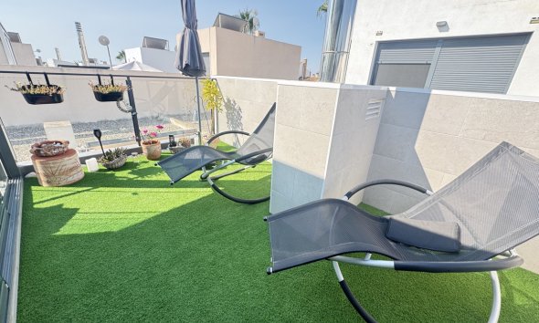 Resale - Bungalow - Orihuela Costa - Villamartin