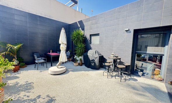 Resale - Bungalow - Orihuela Costa - Villamartin