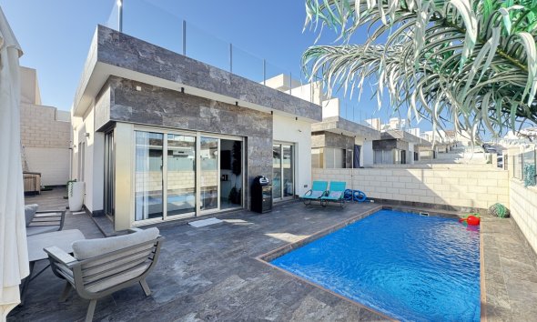 Reventa - Villa - Orihuela Costa - Villamartin