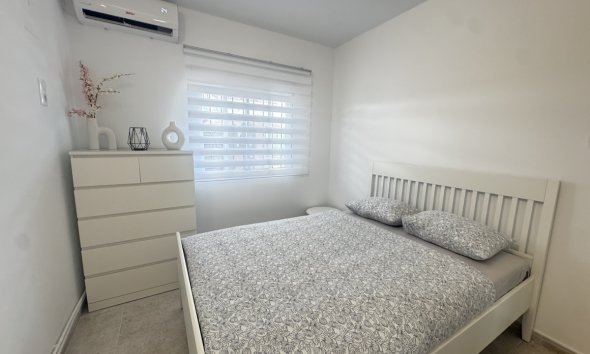 Resale - Villa - Orihuela Costa - Villamartin