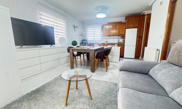 Resale - Villa - Orihuela Costa - Villamartin