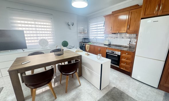 Resale - Villa - Orihuela Costa - Villamartin