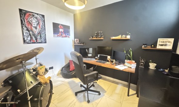 Resale - Villa - San Miguel de Salinas