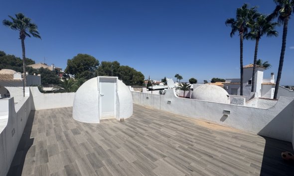 Resale - Villa - Orihuela Costa - Blue Lagoon