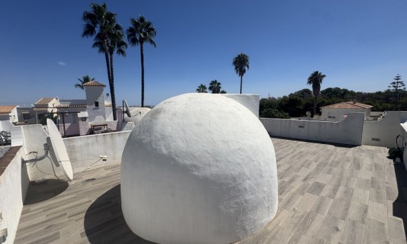 Resale - Villa - Orihuela Costa - Blue Lagoon