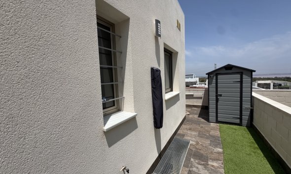 Resale - Villa - Orihuela Costa - Villamartin