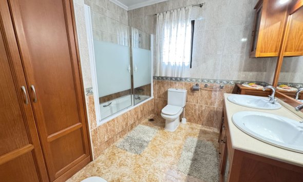 Reventa - Adosado - San Miguel de Salinas