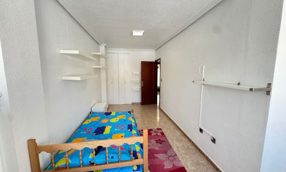 Reventa - Adosado - San Miguel de Salinas