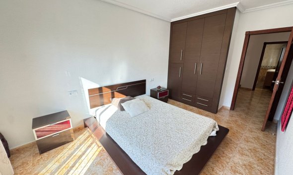 Reventa - Adosado - San Miguel de Salinas