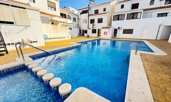 Reventa - Adosado - San Miguel de Salinas