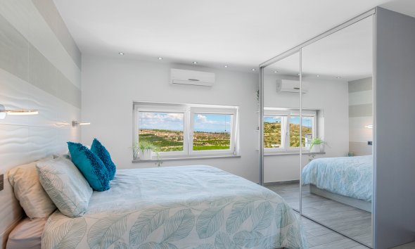 Resale - Villa - Torremendo