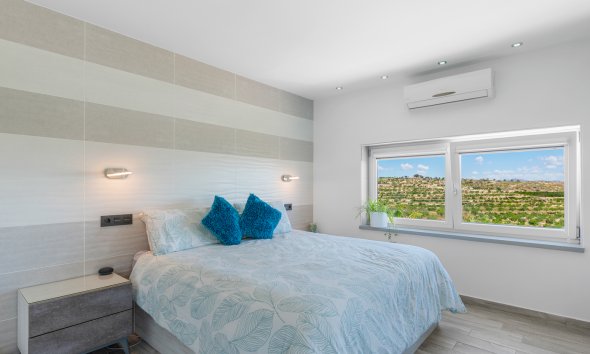 Resale - Villa - Torremendo