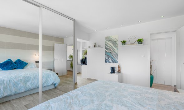 Resale - Villa - Torremendo