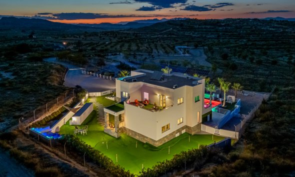 Resale - Villa - Torremendo