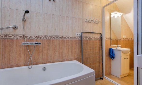 Resale - Terraced house / Townhouse - Torrevieja - La Siesta