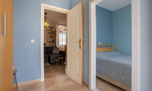 Resale - Terraced house / Townhouse - Torrevieja - La Siesta