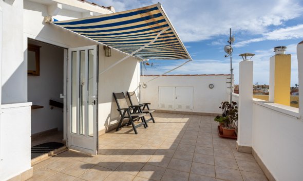 Resale - Terraced house / Townhouse - Torrevieja - La Siesta