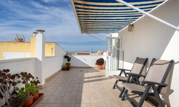 Resale - Terraced house / Townhouse - Torrevieja - La Siesta
