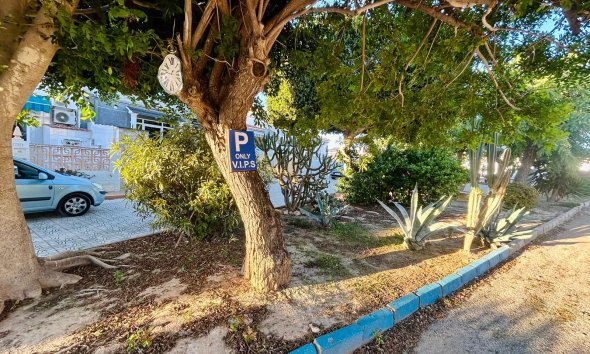 Resale - Terraced house / Townhouse - Torrevieja - Urbanización San Luis