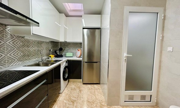 Resale - Terraced house / Townhouse - Torrevieja - Urbanización San Luis