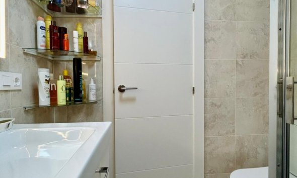 Resale - Terraced house / Townhouse - Torrevieja - Urbanización San Luis