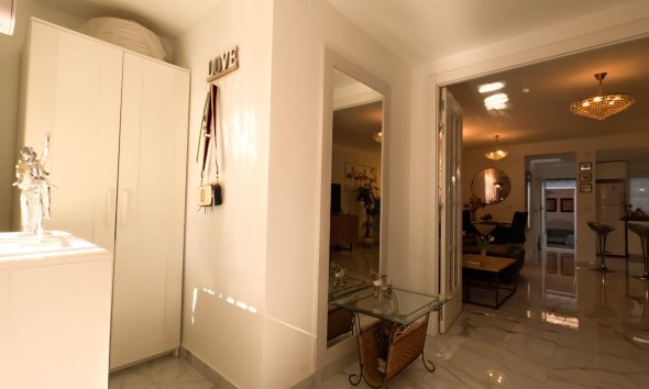 Resale - Terraced house / Townhouse - Torrevieja - El Acequión - Los Náufragos