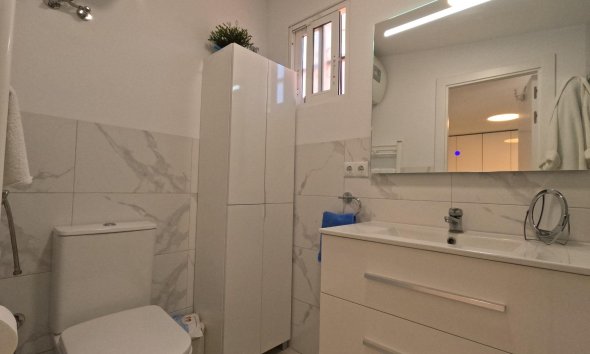 Resale - Terraced house / Townhouse - Torrevieja - El Acequión - Los Náufragos