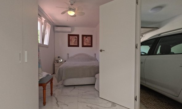 Resale - Terraced house / Townhouse - Torrevieja - El Acequión - Los Náufragos