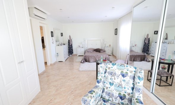 Resale - Villa - Torrevieja - Los Balcones - Los Altos del Edén