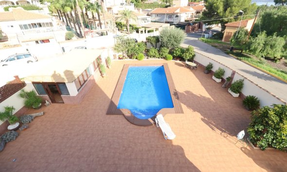 Resale - Villa - Torrevieja - Los Balcones - Los Altos del Edén