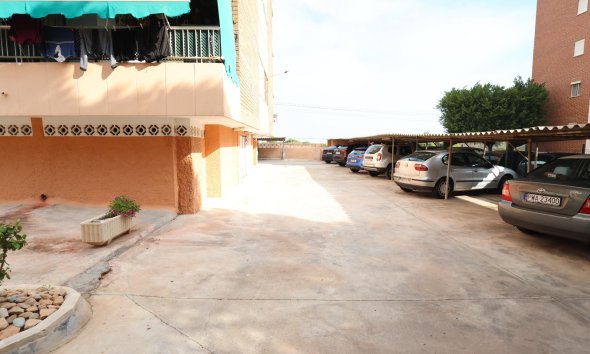 Resale - Apartment - Torrevieja - Punta Prima