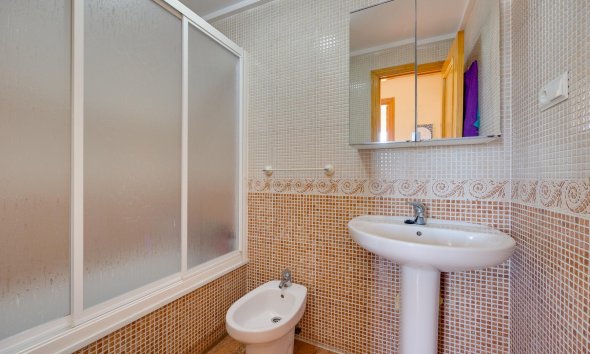 Resale - Apartment - Torrevieja - Parque de Las Naciones