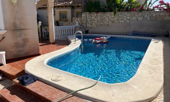 Resale - Villa - Orihuela Costa - Playa Flamenca