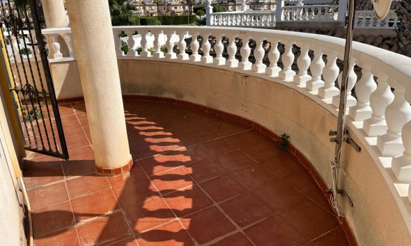 Resale - Villa - Orihuela Costa - Playa Flamenca