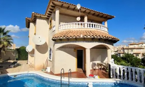 Resale - Villa - Orihuela Costa - Playa Flamenca