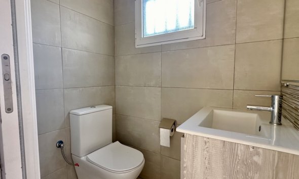 Resale - Villa - Orihuela Costa - Villamartín