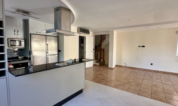 Resale - Villa - Orihuela Costa - Villamartín