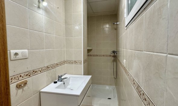 Resale - Villa - Orihuela Costa - Villamartín