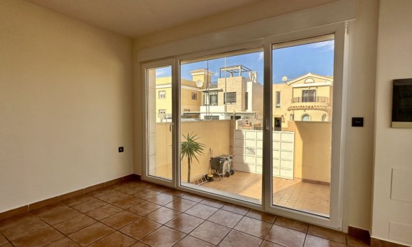 Resale - Villa - Orihuela Costa - Villamartín