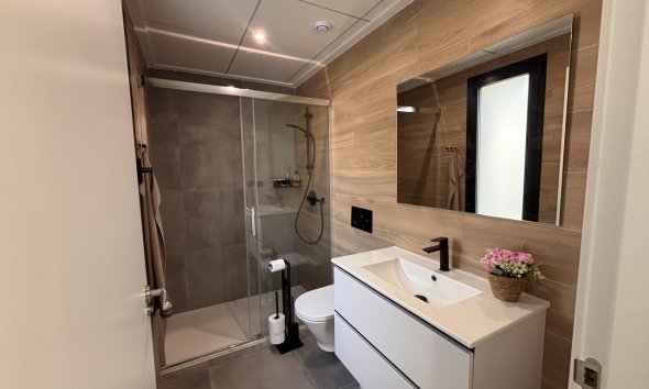 Resale - Villa - Orihuela Costa - Villamartin