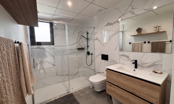 Resale - Villa - Orihuela Costa - Villamartin