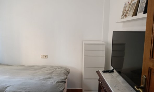 Resale - Villa - Los Montesinos - La Herrada