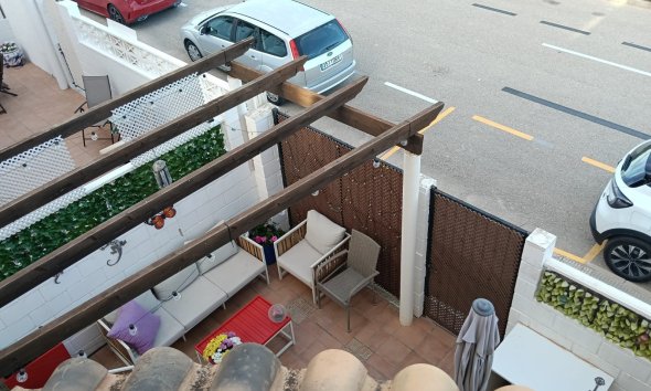 Resale - Villa - Los Montesinos - La Herrada